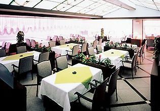 Route Grantia Komatsu Airport Hotel 3*